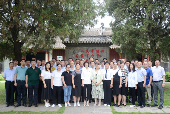 9dfb55ddd9568d2fa4d663cf9543e293